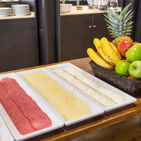 Dom Carlos Park Lisbon