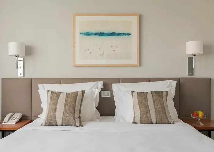 Dom Carlos Park Lisbon