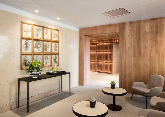 Hotel Dom Carlos Park 3*