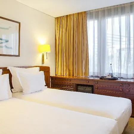 Dom Carlos Park 3*