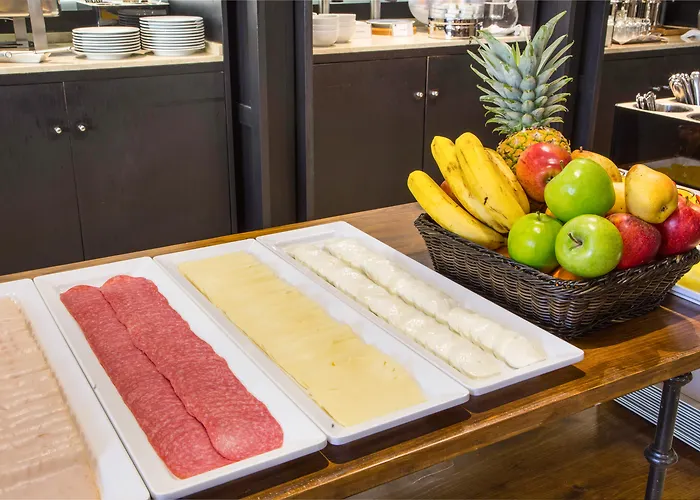 Dom Carlos Park Lisbon